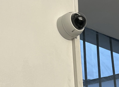 Caméra 4k avec son support boite de jonction pfa136